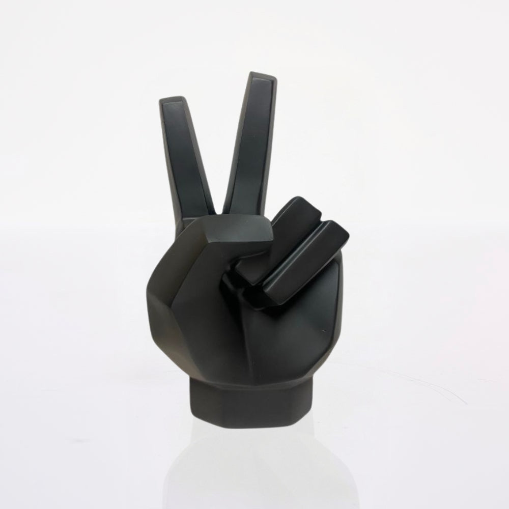 Mano Peace and Love