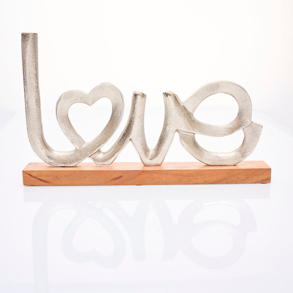 Escultura Love Madera