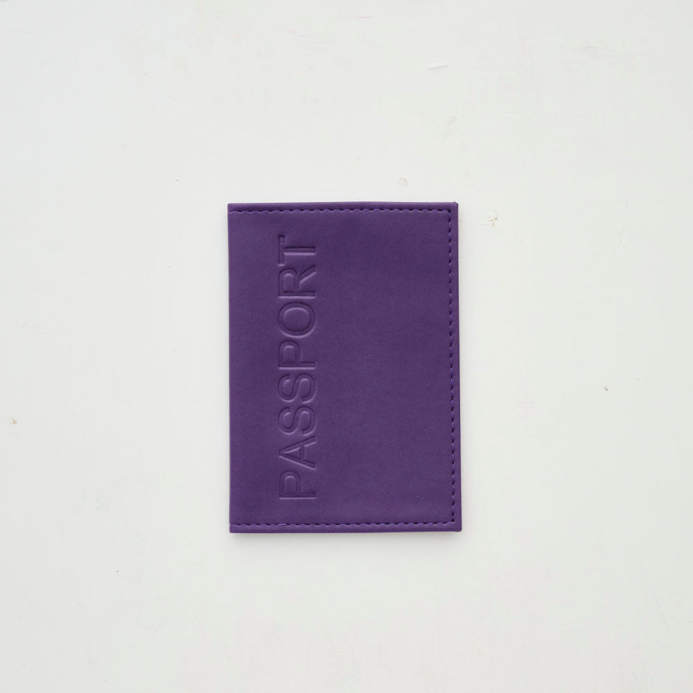 Portapasaporte Morado