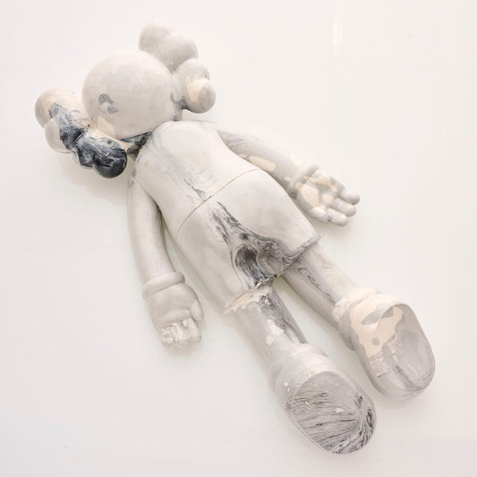 Kaws Marmoleado
