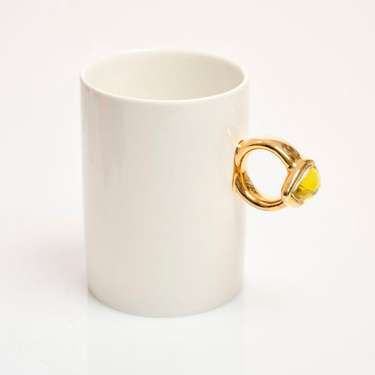 Taza Put A Ring Amarilla
